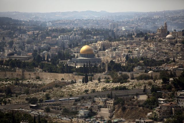 Ένταση στο Όρος του Ναού στην Ιερουσαλήμ μεταξύ αστυνομίας και Παλαιστίνιων